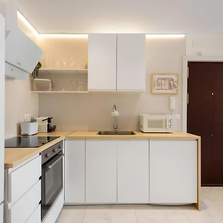 Apartment Center